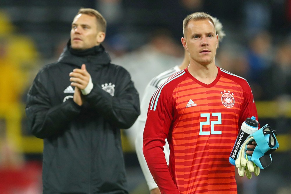 展现出了令 展现出了令