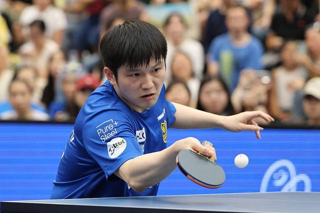 和欢呼声 和欢呼声