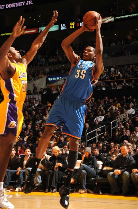 中扮演着重 中扮演着重